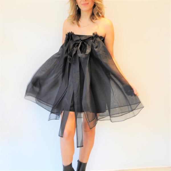 Zwarte jurk met strik