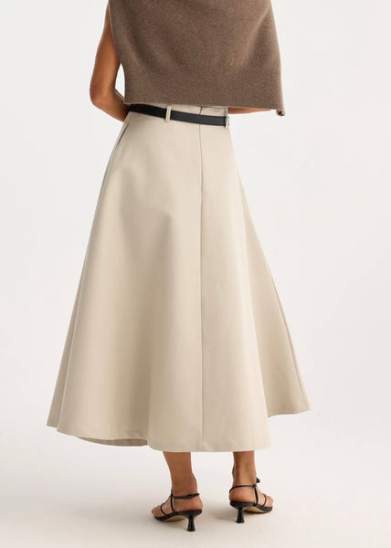 Voluminous A line skirt