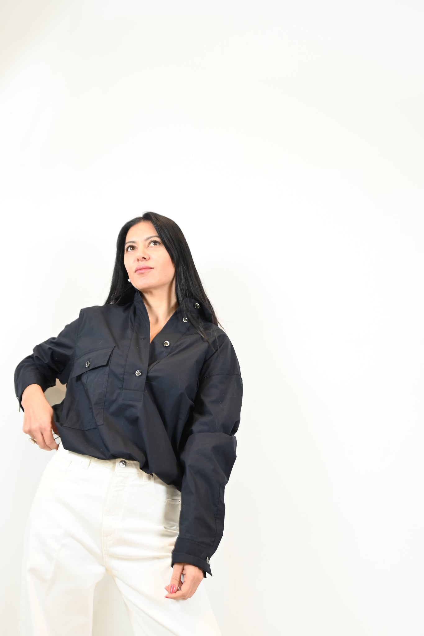 Nine In The Morning donkerblauwe blouse met aantrekkoord