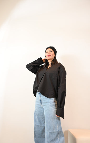 Nine in the Morning zwarte blouse met borstzak