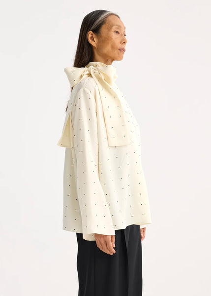 dotted silk foulard top | cream / black dot