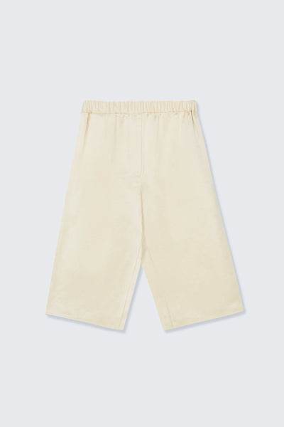 Cordera Vanille Satin Capri Pants