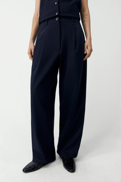 Tailored Masculine Pants – Navy | Cordera